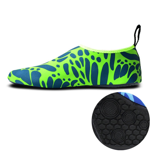 Non-slip Wear-resisting Thick Rubber Sole Diving Shoes and  Socks, One Pair(Figured Green) - Swimming Fins & Diving Shoes by PMC Jewellery | Online Shopping South Africa | PMC Jewellery | Buy Now Pay Later Mobicred