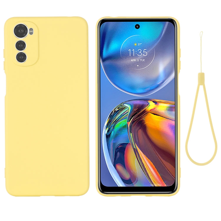 For Motorola Moto E32 4G Pure Color Liquid Silicone Shockproof Phone Case(Yellow) - Motorola Cases by PMC Jewellery | Online Shopping South Africa | PMC Jewellery | Buy Now Pay Later Mobicred