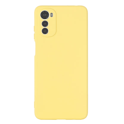 For Motorola Moto E32 4G Pure Color Liquid Silicone Shockproof Phone Case(Yellow) - Motorola Cases by PMC Jewellery | Online Shopping South Africa | PMC Jewellery | Buy Now Pay Later Mobicred