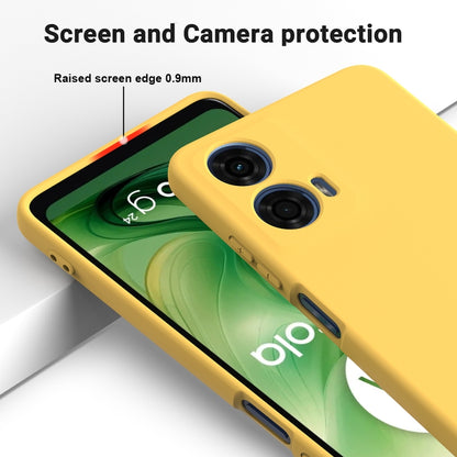 For Motorola Moto G04 / G24 Pure Color Liquid Silicone Shockproof Phone Case(Yellow) - Motorola Cases by PMC Jewellery | Online Shopping South Africa | PMC Jewellery | Buy Now Pay Later Mobicred