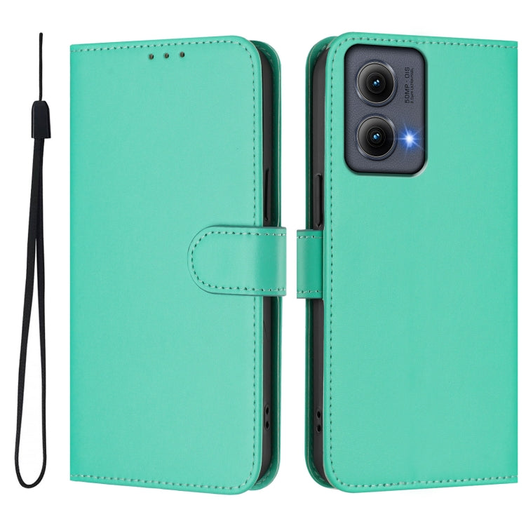 For Motorola Edge 5G 2024 Skin Feel Solid Color Leather Phone Case with Lanyard(Green) - Motorola Cases by PMC Jewellery | Online Shopping South Africa | PMC Jewellery | Buy Now Pay Later Mobicred