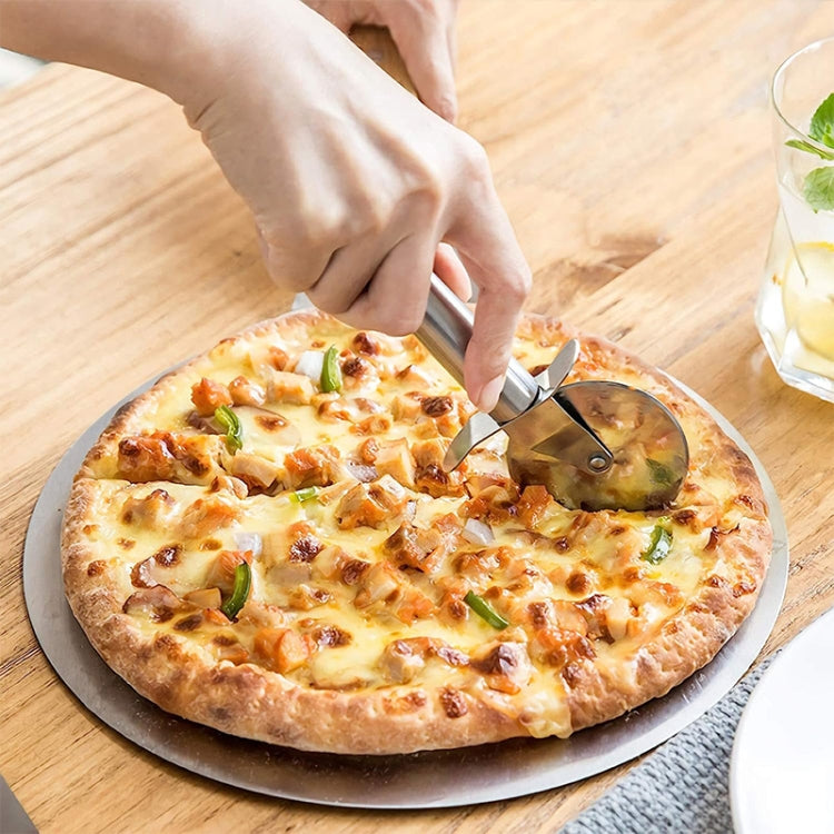 Stainless Steel Round Pizza Cutter Knife(Silver) - Baking Pastry Tools by PMC TechLife | Online Shopping South Africa | PMC TechLife | Buy Now Pay Later Mobicred