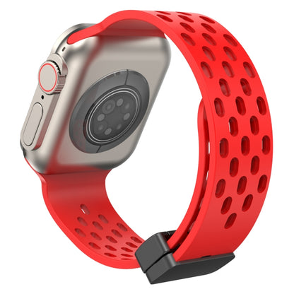 Magnetic Clasp Silicone Watch Band For Apple Watch Ultra 49mm / Series 8&7 45mm / SE 2&6&SE&5&4 44mm / 3&2&1 42mm(Red) -  by PMC Jewellery | Online Shopping South Africa | PMC Jewellery